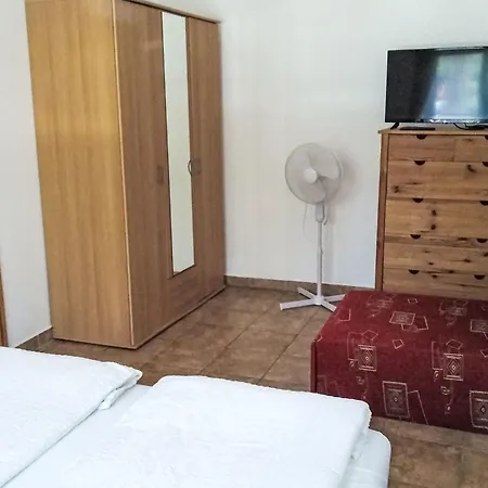 Semesterbostad Am By Interhome Balatonmáriafürdő